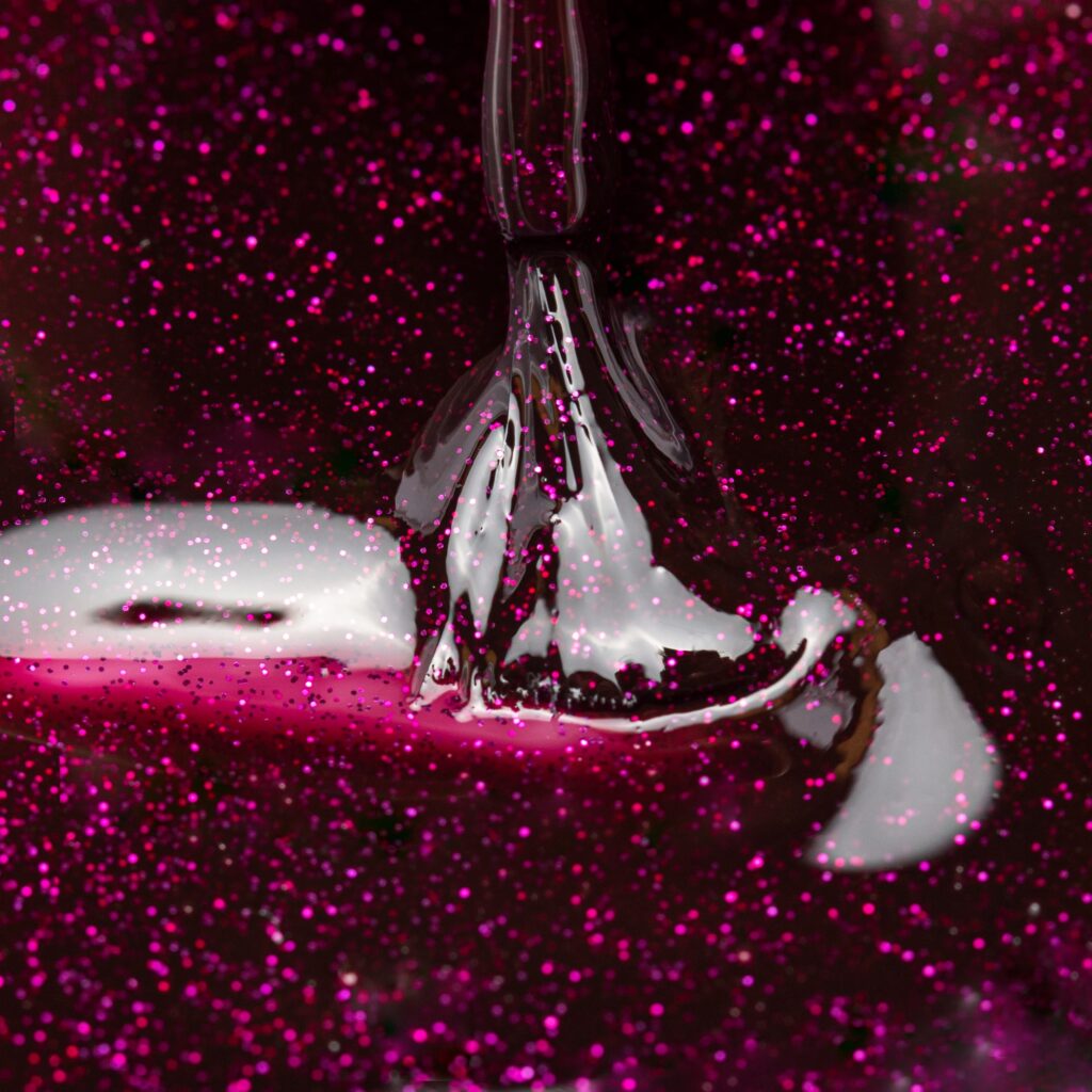 לק ג’ל 387– tres jolie(מנצנץ)